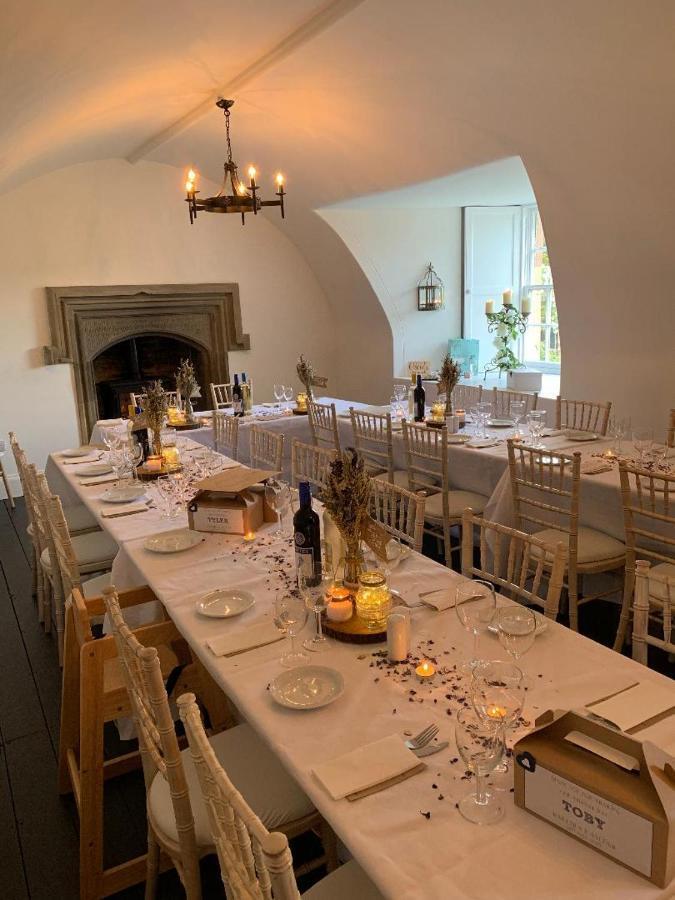 Branxholme Castle Bed & Breakfast ฮาวิค ภายนอก รูปภาพ
